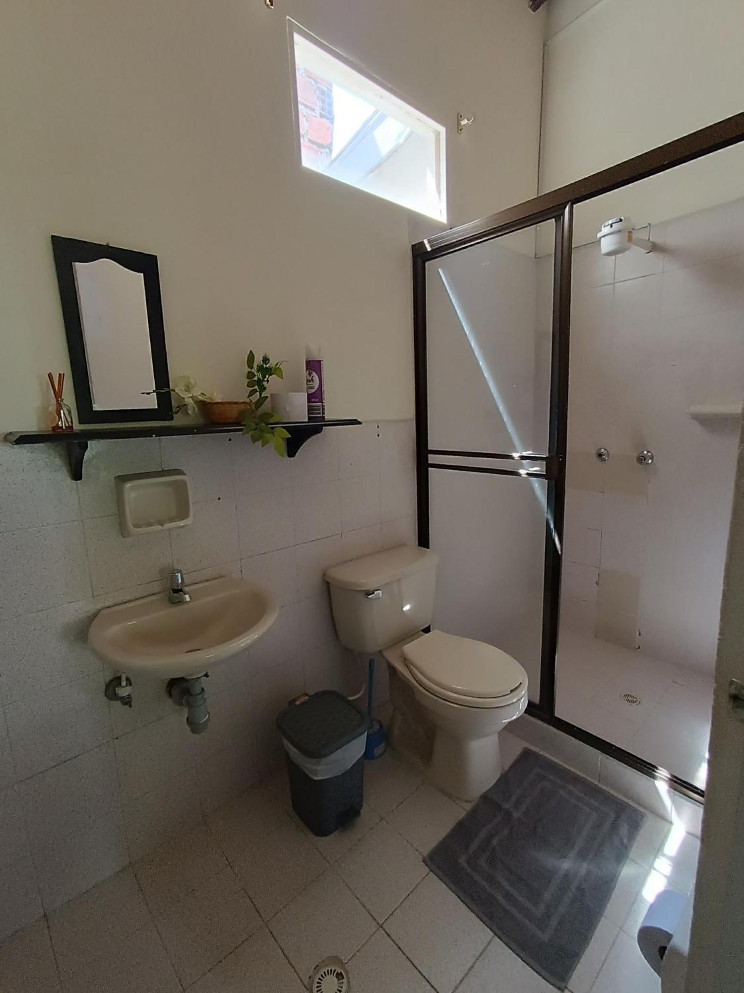 Pa Pasiar Hostal Μεντεγίν Δωμάτιο φωτογραφία